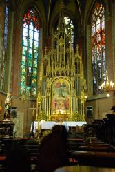 Krakkó- Ferencesek temploma oltár és a Fekete Madonna